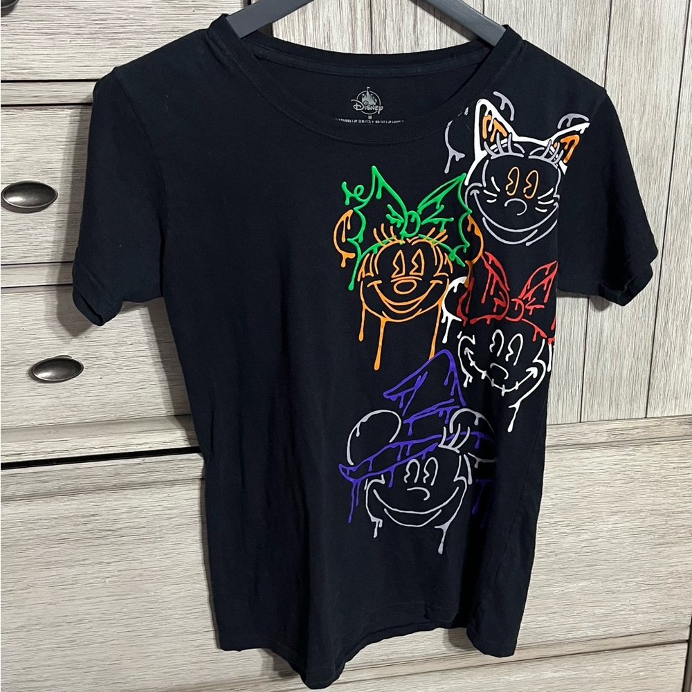 Disney Store Women’s Medium Halloween Family matching shirt